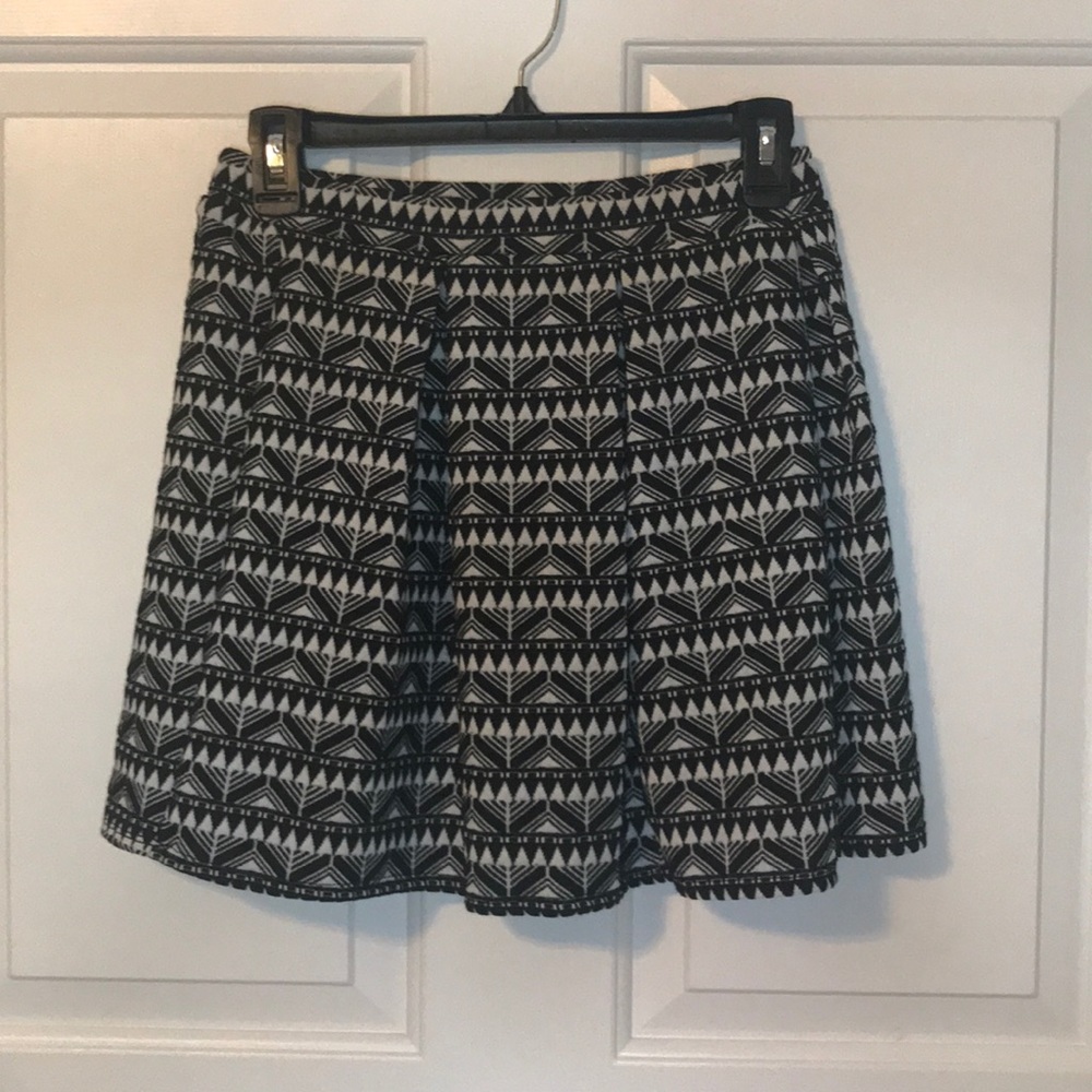 black and white patterned skirt